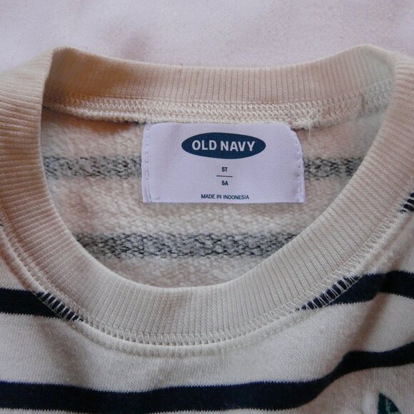 Pair of Old Navy Girls Long Sleeve Shirts - Picture 5 of 6